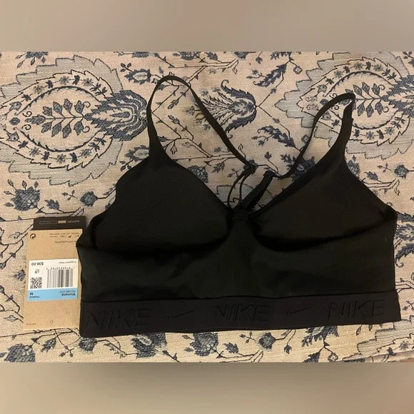 Nike Women's Black Indy Light Support Bra size Medium - Picture 2 of 5